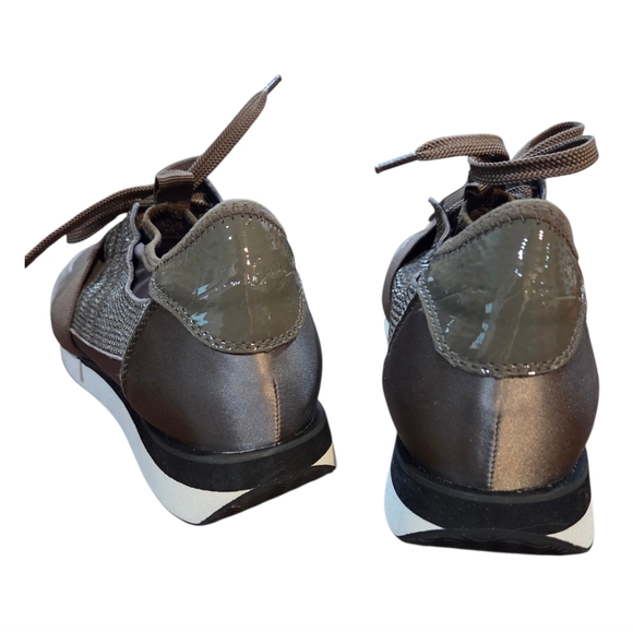 Lola Cruz - Women's Sneakers in Taupe with Mesh and Glitter Details. NWOT - Picture 6 of 10